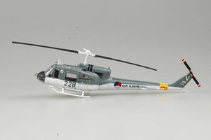 Easy Model UH-1F Huey t1:72